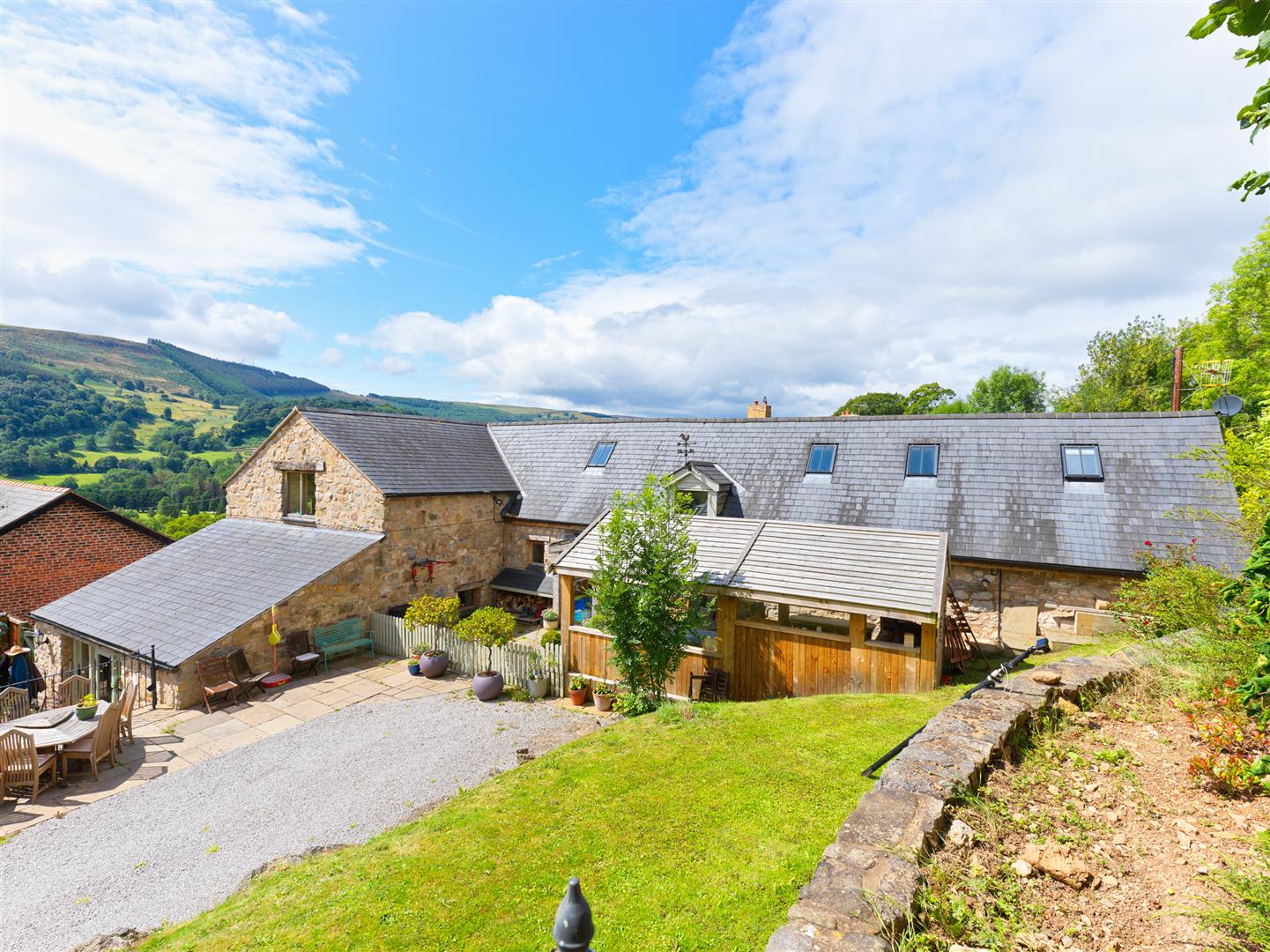 The Barn, Sunbank, Llangollen, LL20 8EG Estate Agents & Auctioneers
